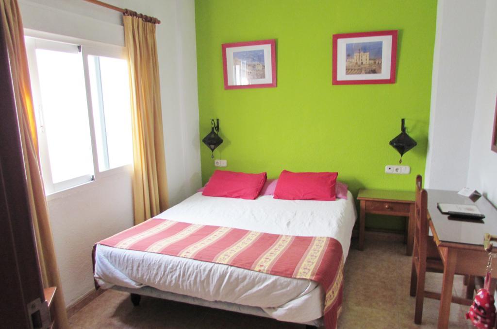 Hostal Nuevas Naciones Grenade Extérieur photo